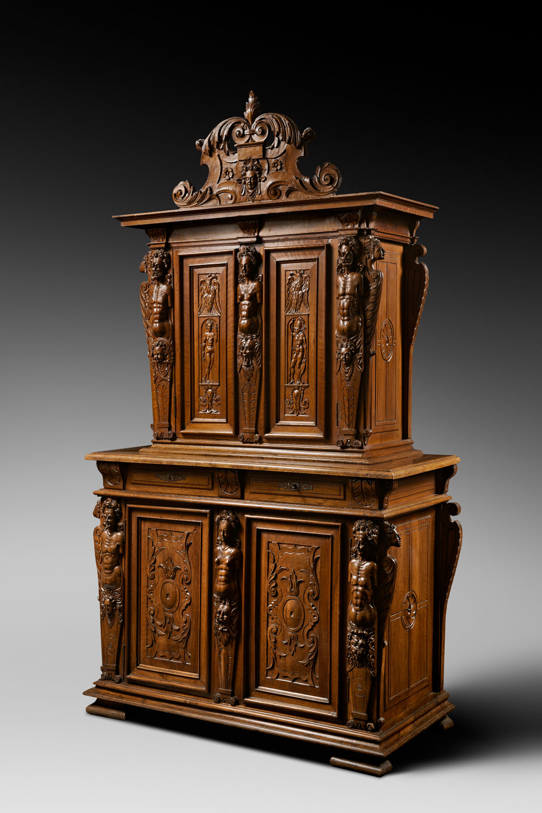 EXCEPTIONNEL CABINET DEUX CORPS D’ÉPOQUE RENAISSANCE ET D’INSPIRATION BELLIFONTAINE