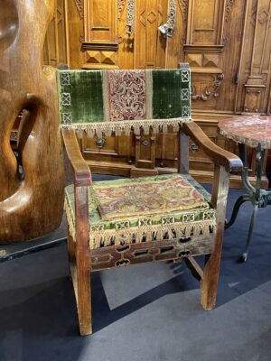 BEAUTIFUL SPANISH RENAISSANCE ARMCHAIR