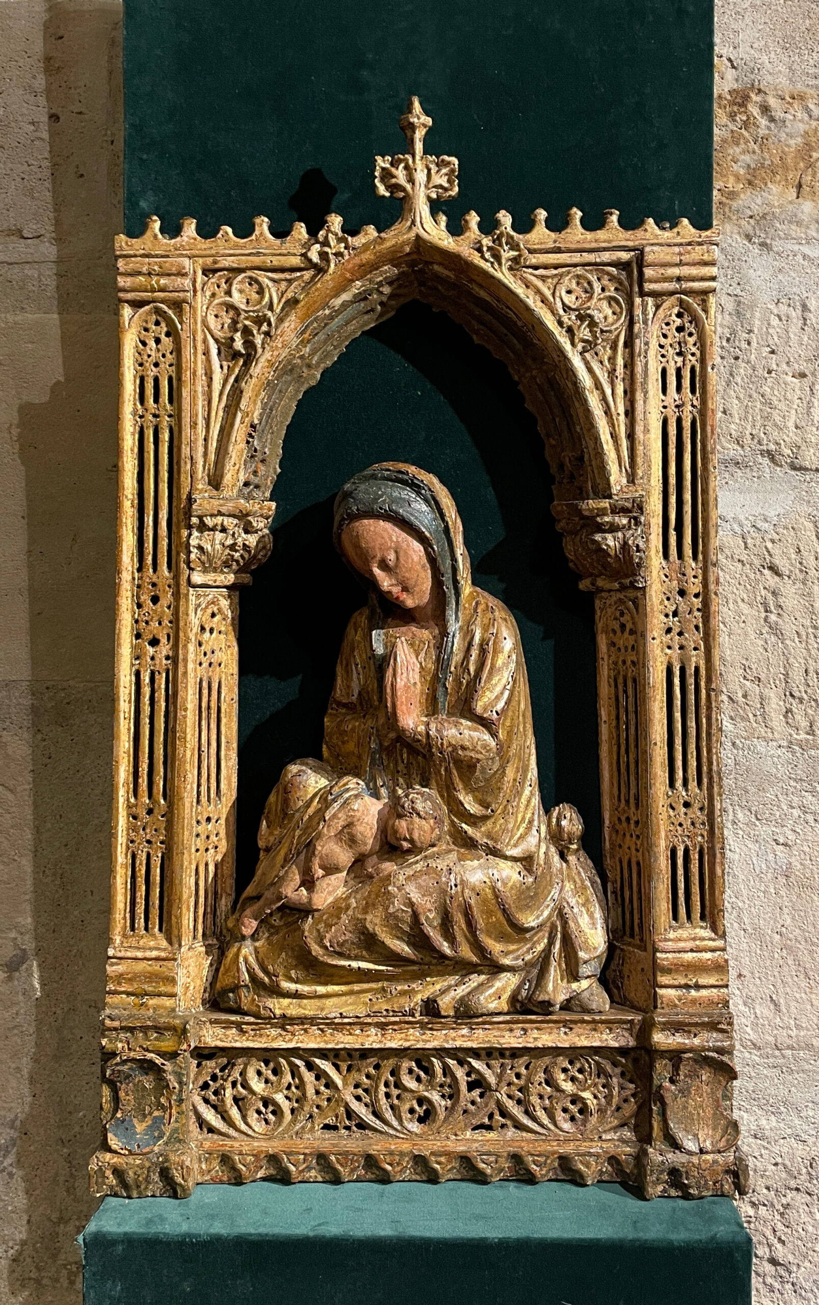 VIERGE À L’ENFANT VÉNITIENNE D’ÉPOQUE GOTHIQUE