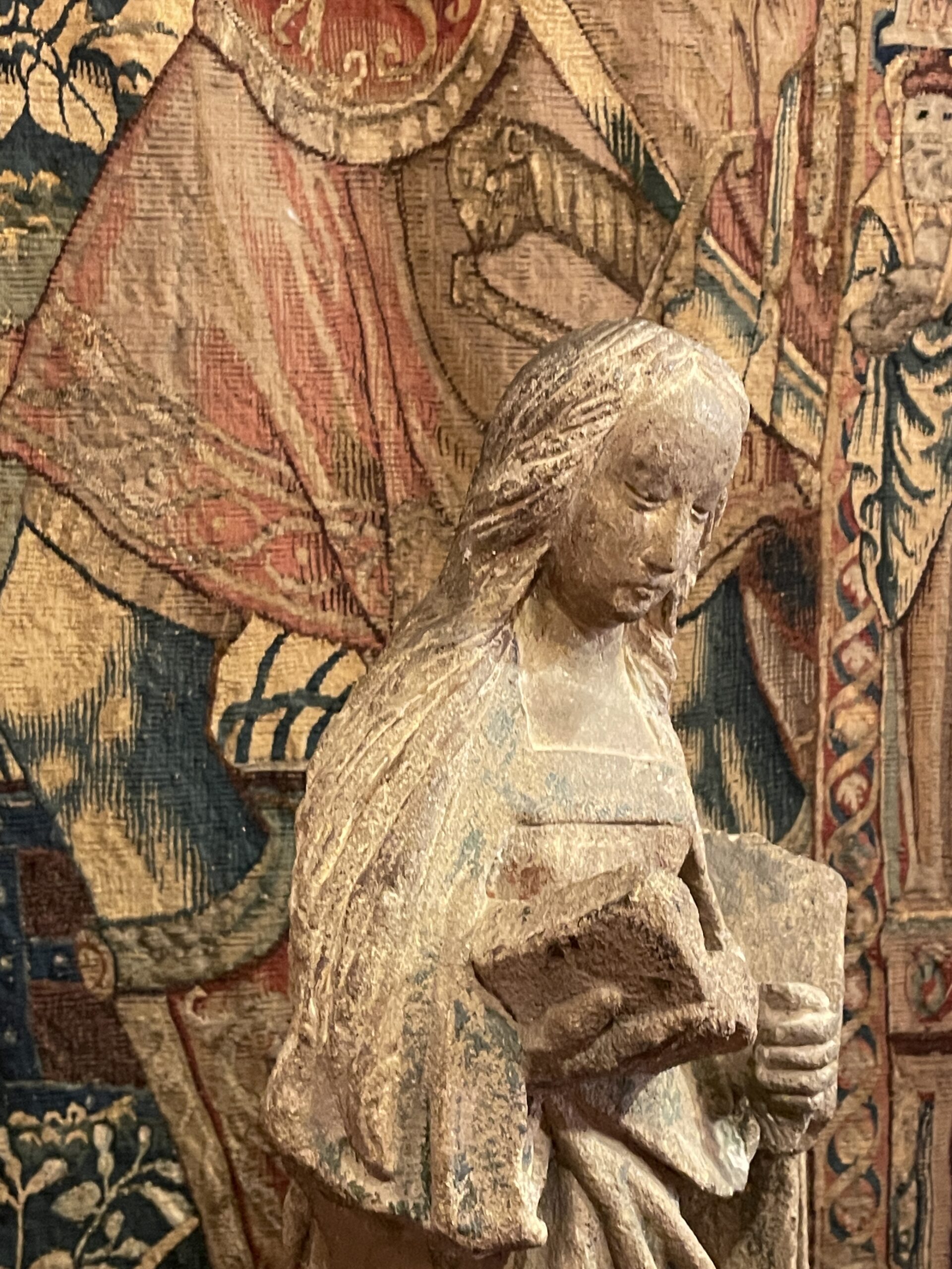 BEAUTIFUL SANDSTONE SCULPTURE DEPICTING SAINT BARBARA BESIDE THE TOWER